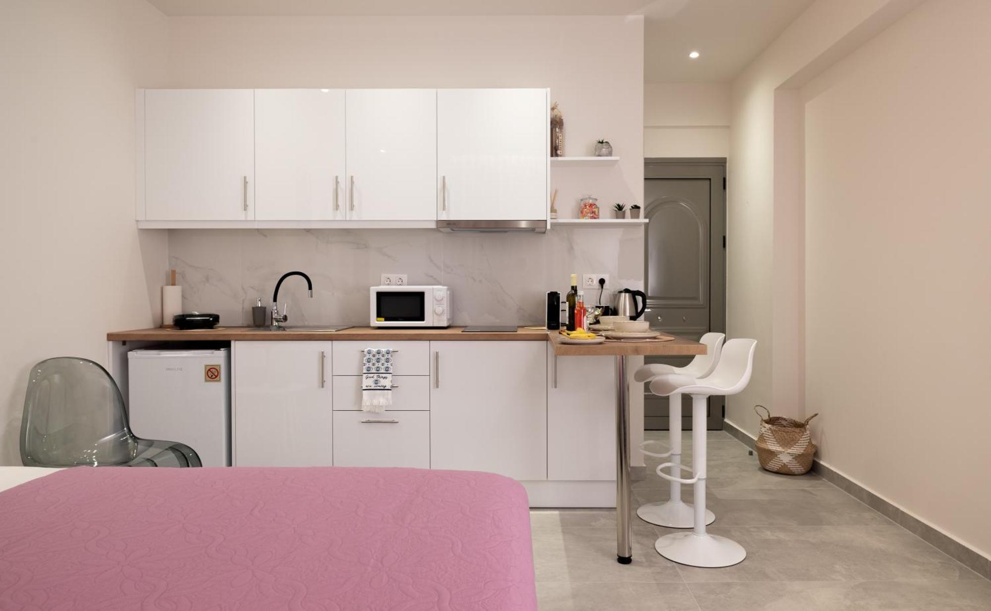 Ka Luxury Apartment Mantouki Екстериор снимка